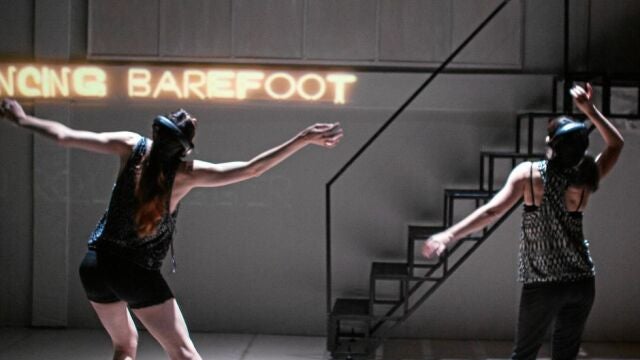 MUCHA PATTI. «Vamos a hacerte bailar. Persiguiendo a Patti Smith» es una de las piezas de danza contemporánea del Fringe