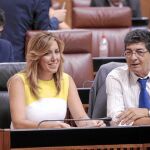 La Junta modifica su plan de ajuste y prevé recorte de pagas a funcionarios