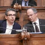 El líder del PSC de Barcelona, Jordí Martí, junto al portavoz del partido, Gabriel Colomé