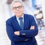 «Construí un conservatorio y ahora no puedo pagarlo»