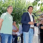 Óscar López durante su visita en el día de ayer a la localidad abulense de Sotillo de la Adrada