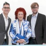 Sam Bardaouil (izda.) y Till Fellrath (dcha.), junto a Consuelo Císcar, directora gerente del IVAM