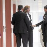 Sánchez-Camacho y Álvarez el pasado 3 de marzo cuando fueron a declarar a la Ciudad de la Justicia por el espionaje