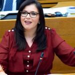 La vicealcaldesa de Alicante, Mari Carmen Sánchez, durante una comparecencia en Parlamento valenciano