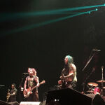 Un momento de la actuación de NOFX. Foto: Wizink Center