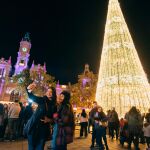La Plaza del Ayuntamiento es el centro neurálgico de la Navidad valenciana