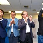 El presidente de la Junta, Juan Vicente Herrera, junto al presidente del partido en León, Juan Martínez Majo; el candidato a las Cortes, Juan Carlos Suárez-Quiñones y el candidato a la Alcaldía, Antonio Silván
