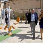 La alcaldesa de Zamora, Rosa Valdeón, durante un reciente visita al barrio de La Horta