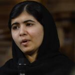 Malala se reencuentra con dos amigas que fueron heridas en el ataque talibán
