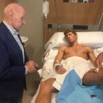 Manuel Escribano es visitado por Máximo García Padrós