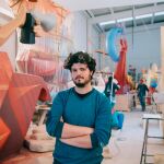 Los artistas falleros, «on fire»