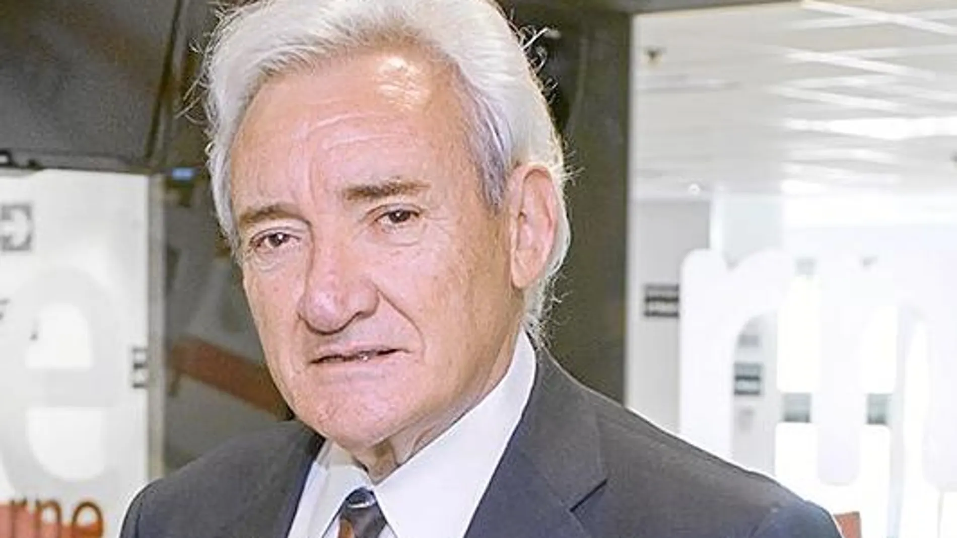 Luis del Olmo: «No merece la pena llevarse mal con nadie, ni con Satanás»