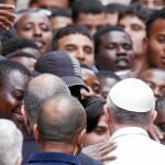 El Papa pide que se abran los conventos a los refugiados