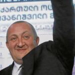 Guiorgui Margvelachvili, el presidente electo, celebra su victoria ayer