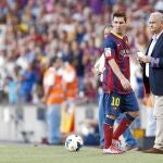 Momento en que Messi se retira ante el Levante y mira a su entrenador, «Tata» Martino