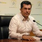 El concejal de Economía del Ayuntamiento de Lorca, Luis Amador, ayer en la presentación del Plan Económico y de Saneamiento para los próximos siete años