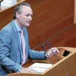 El presidente Alberto Fabra durante su intervención en la última sesión de control hasta después del verano