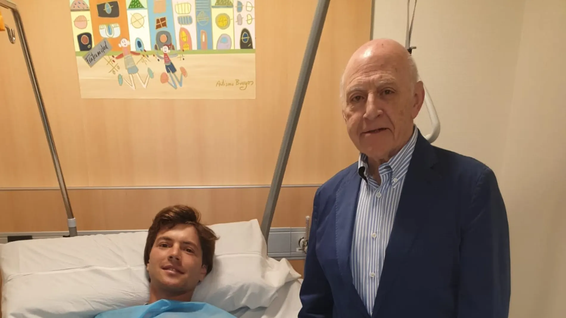 Imagen de Juan Leal junto al Doctor Máximo García Padrós, Cirujano Jefe de la enfermería de Las Ventas