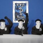 ETA amenaza con que la negociación no puede esperar siempre