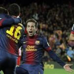 Busquet, Messi, alba y Pujol celebran un gol
