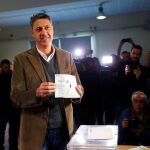 Xavier García Albiol, votando en las últimas elecciones municipales