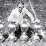 Con sus 308 goles, Alfredo di Stéfano cambió la historia del Real Madrid y lo convirtió en lo que es