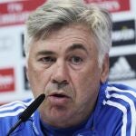 Ancelotti, durante la rueda de prensa posterior al entrenamiento del equipo hoy en Valdebebas