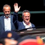 Forn a su salida del Ayuntamiento de Barcelona