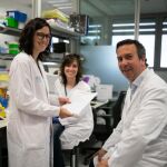 El doctor Joan Seoane empezó hace diez años a investigar una proteína al observar que estaba presente en muchos de los tumores de cerebro que trataba