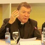 Martínez Camino, en la reunión del Enlace Católico-Judío.
