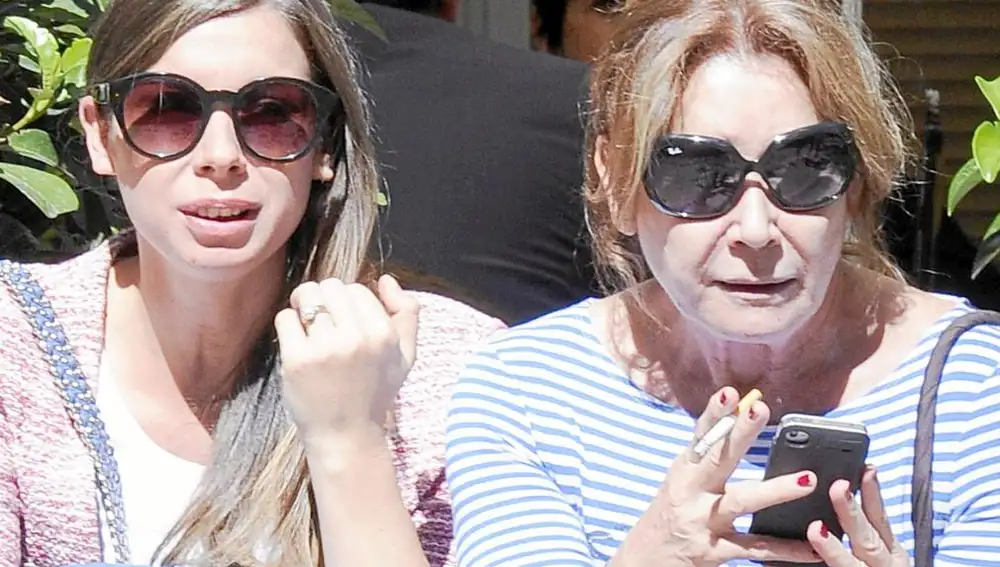 Alba Santana y Mila Ximénez