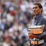 Nadal, con el trofeo de campeón