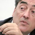 Juan Rosell cree que todos los servicios de las administraciones se pueden mejorar