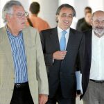 A la izquierda de la imagen, Jordi Montull, y a la derecha, Fèlix Millet, en la Ciudad Judicial