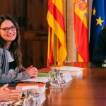 La vicepresidenta Oltra y el presidente Puig, junto a la consellera Gabriela Bravo, durante la celebración del Consell
