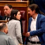 Irene Montero y Pablo Iglesias están en el punto de mira del sector crítico de la formación Morada