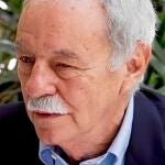 E. Mendoza