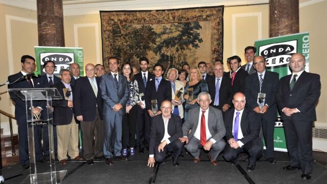 Todos los premiados, ayer en el hotel Wellington