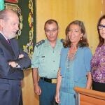 Villalobos firmó ayer un acuerdo con el Estado y la Guardia Civil para remozar cuarteles de 26 pueblos