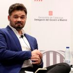 Gabriel Rufián durante la presentación de su libro “Ser d’esquerres és ser l’últim de la fila”