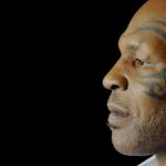 Mike Tyson ha paralizado su esperado combate contra Evander Holyfield.