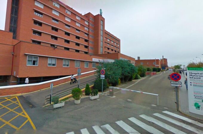 Hospital Materno-Infantil de Badajoz donde fue trasladada la niña de cinco años Hospital Materno-Infantil de Badajoz donde fue trasladada la niña de cinco años