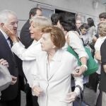 Familiares y amigos de la familia dan el pésame al historiador Borja de Riquer, hijo del filólogo y humanista Martín de Riquer