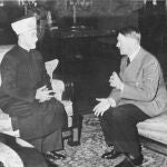En 1944, el Gran Mufti de Jerusalén fue recibido con todos los honores por Hitler