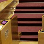 La síndica Isabel Bonig le preguntó a Puig si avalaba las palabras de Morera denunciando que en España hay presos políticos. El presidente contestó con evasivas