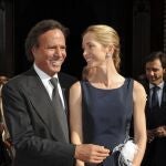 Julio Iglesias y MIranda Rijsburger