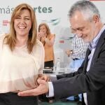 Griñán le ha cedido el puesto a Susana Díaz, que tomará posesión el 7 de septiembre