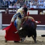 El joven novillero, durante su gran actuación del San Isidro de 2012 en Madrid