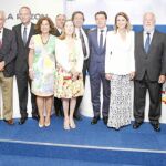 De izquierda a derecha, Jesús Labrador, Cristina Cifuentes, González Pons, Javier Arenas, Alberto Fabra, Ana Botella, Jesús Tirado, Ana Pastor, Alfonso Ussía, Ignacio González, María Dolores de Cospedal, Arias Cañete, Jorge Fernández Díaz, Pedro Morenés y Carlos Floriano
