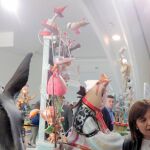 La candidata del PPCV a la Presidencia de la Generalitat, Isabel Bonig, junto al líder del PP, Pablo Casado, que visitó este fin de semana la Exposición del Ninot